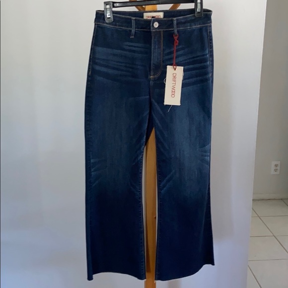 Driftwood Charlee High Rise Wide Leg Raw Hem Denim - Picture 4 of 8